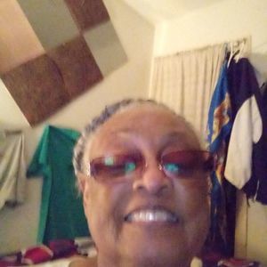 Meet your Posher, Joyce